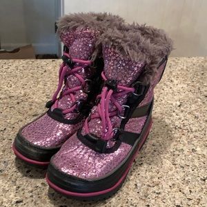 Size 11 Girls Sorel Pink Shimmer Tivoli II Winter Boots